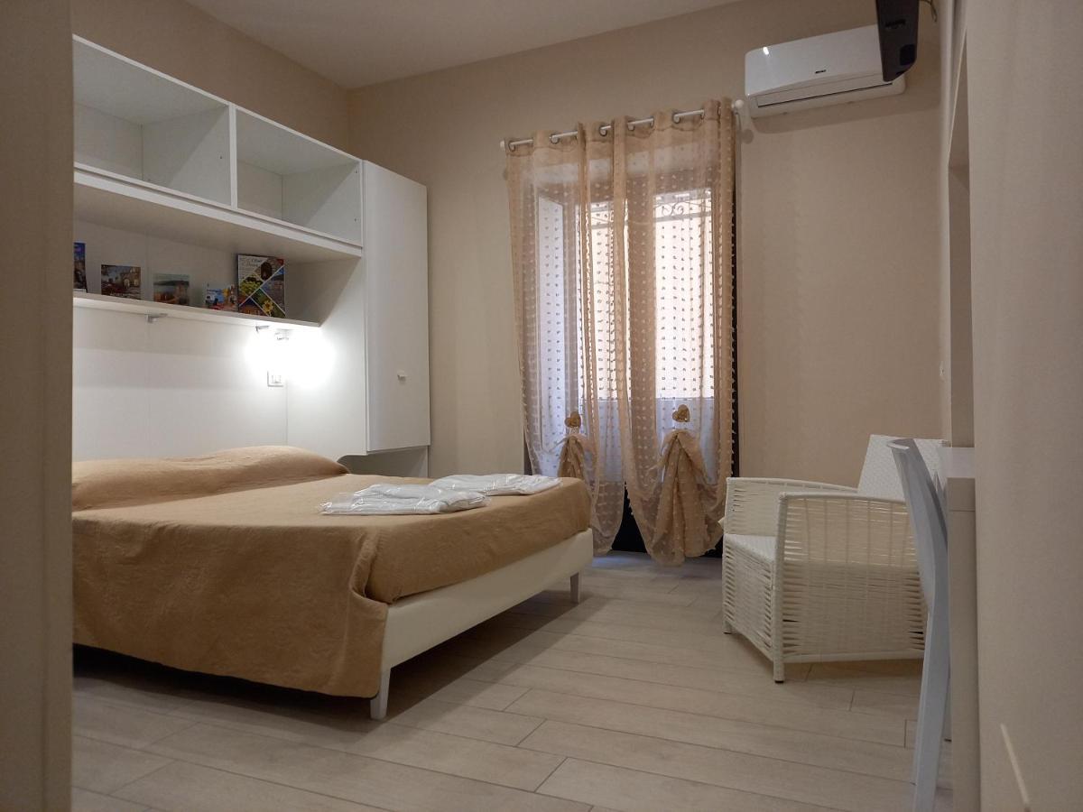 Hotel M & M à Agropoli Extérieur photo