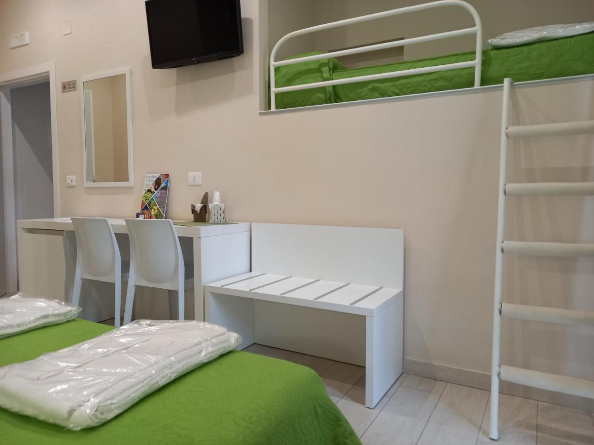 Hotel M & M à Agropoli Extérieur photo